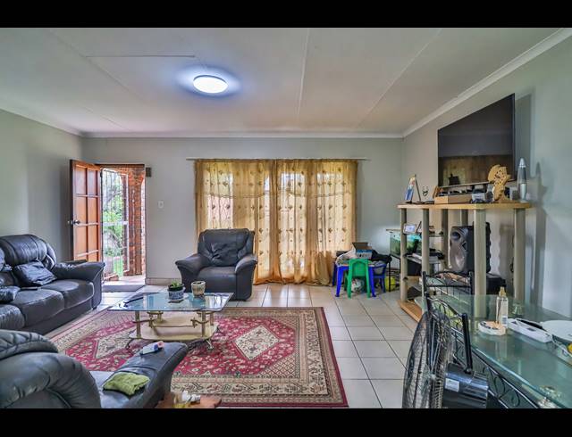 3 BEDROOM HOUSE FOR SALE IN PELHAM